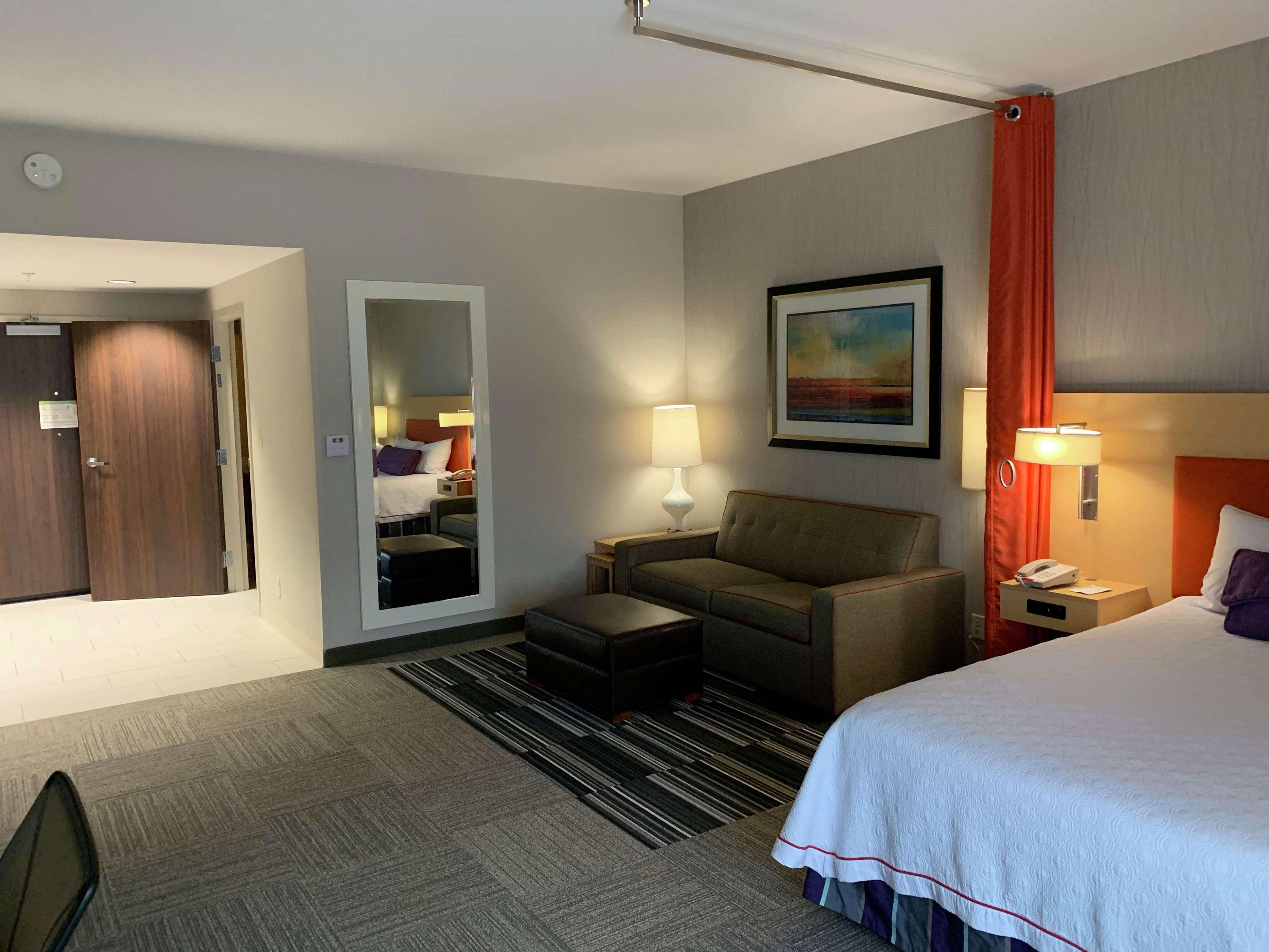 Home2 Suites By Hilton Форт-Смит Экстерьер фото